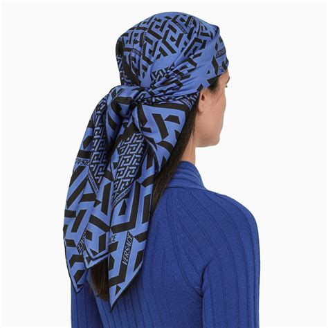 versace foulard la greca